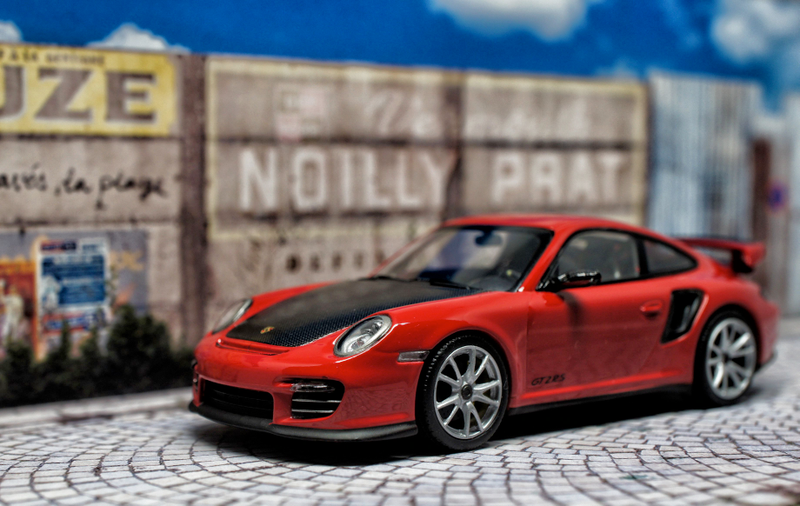 Illustration for article titled Teutonic Tuesday: Rennsport mit Aufladung